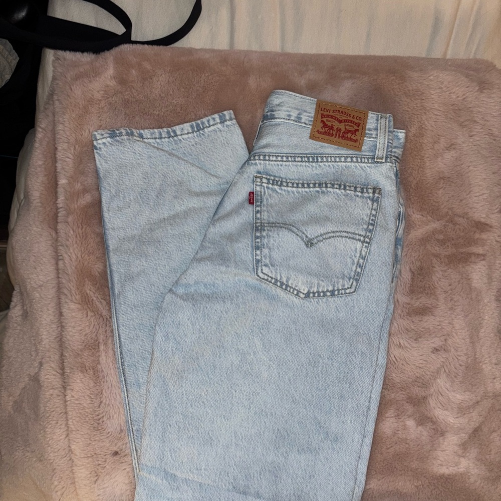 Levi's Light Blue Low Pro Straight (27)
